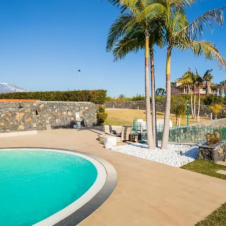 Paradiso Con Piscina In Esclusiva Appartamento