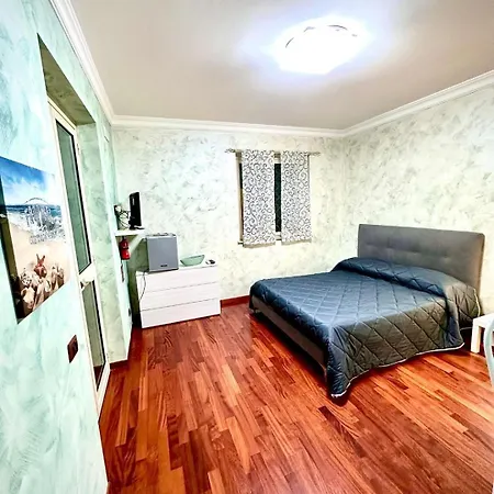 Paradiso Con Piscina In Esclusiva Appartamento